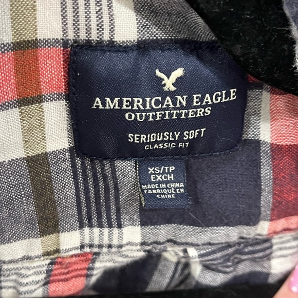 American eagle size x small plaid red white black and navy blue - Picture 2 of 2